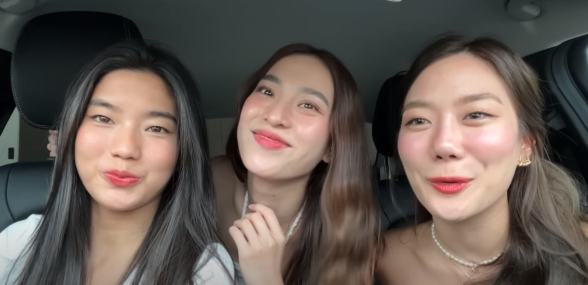 แฟนคลับใจหาย ก้อย-นัตตี้-ดรีม น้ำตาซึม ประกาศเลิกทำรายการ 'ถ้าหนูรับพี่จะรักป่ะ' แฟนคลับใจหาย ก้อย-นัตตี้-ดรีม น้ำตาซึม ประกาศเลิกทำรายการ 'ถ้าหนูรับพี่จะรักป่ะ'