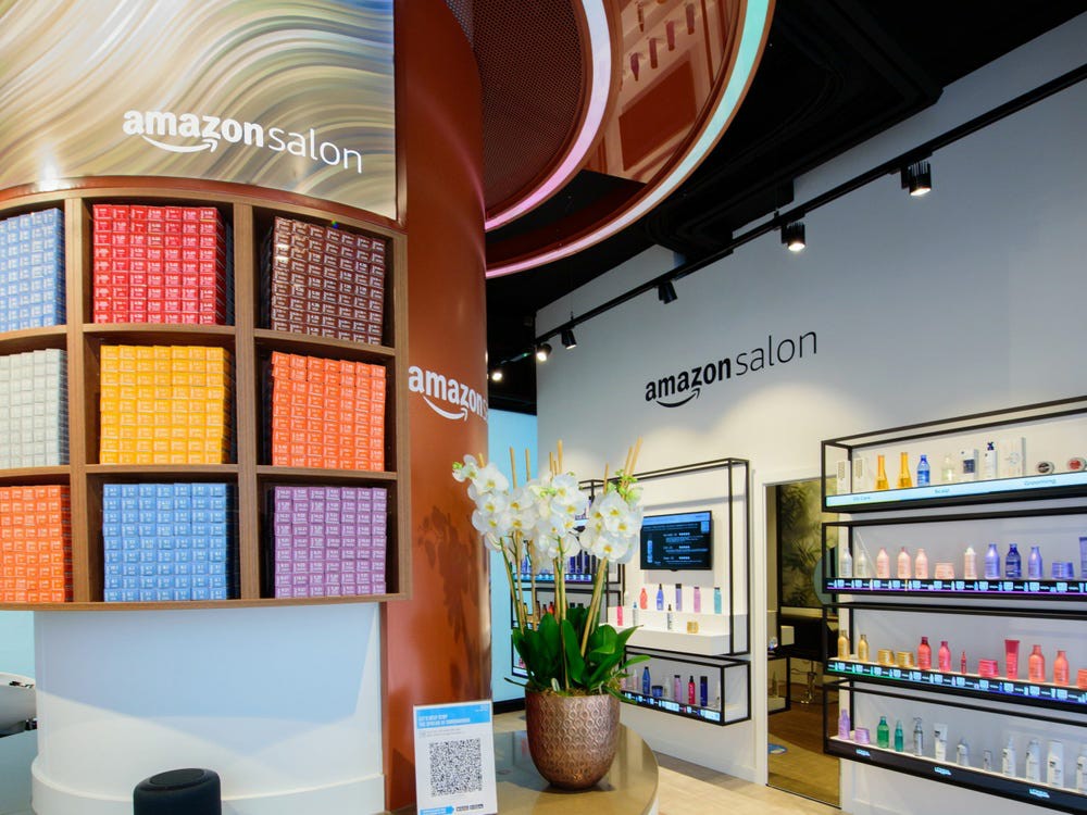 Amazon เปิดร้านทำผมสุดไฮเทค ประยุกต์ใช้เทคโนโลยี AR Amazon เปิดร้านทำผมสุดไฮเทค ประยุกต์ใช้เทคโนโลยี AR