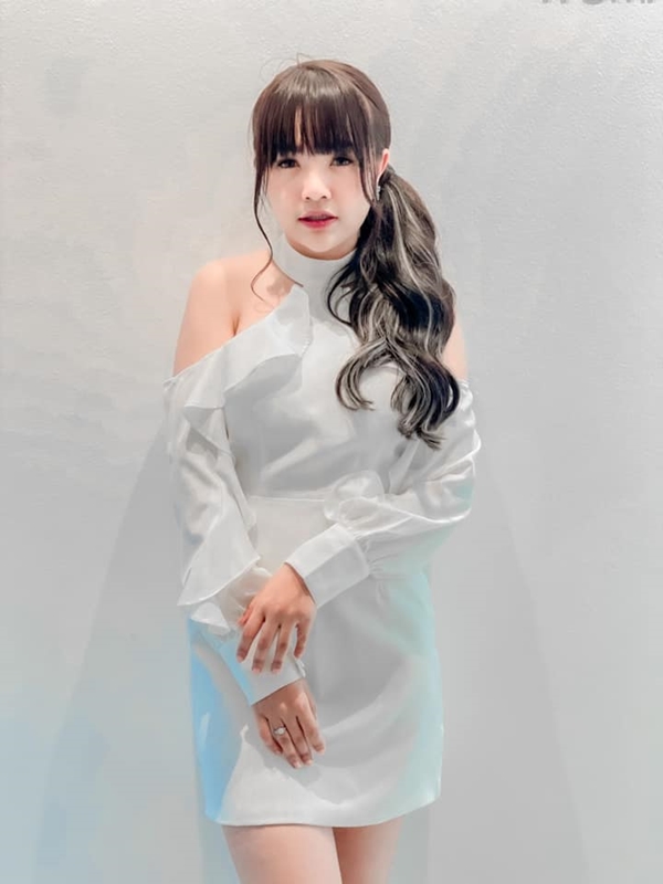 เจนนี่ รัชนก ตัดพ้อ!!  รู้ดีว่าควรอยู่จุดไหน หลังถูกโยงเปรียบเทียบ ลิซ่า