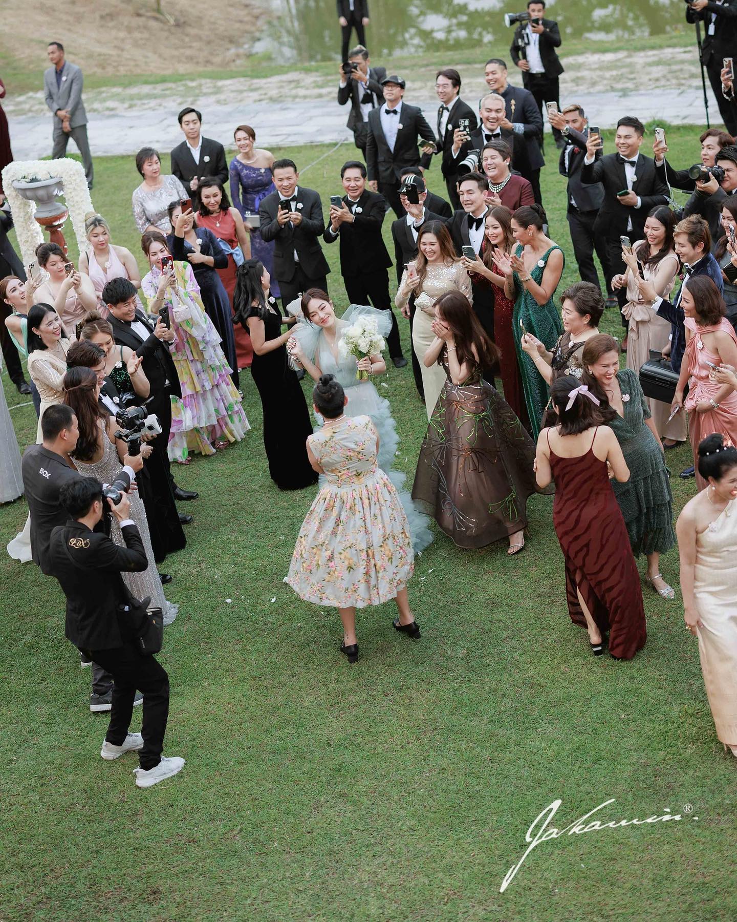 ปอย ตรีชฎา เปิดใจครั้งแรกถึงชีวิตหลังแต่งงาน เชื่อ เมย์ พิชญ์นาฏ ไม่ได้แต่งตัวแย่งซีน