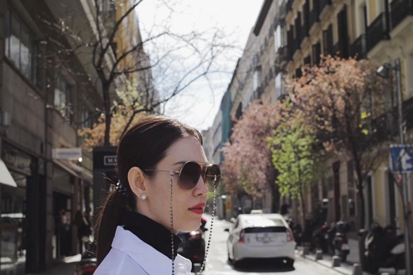 แมท ภีรนีย์ ประกาศกักตัว 14 วัน หลังเพื่อนยืนยันติดเชื้อโควิด-19!!