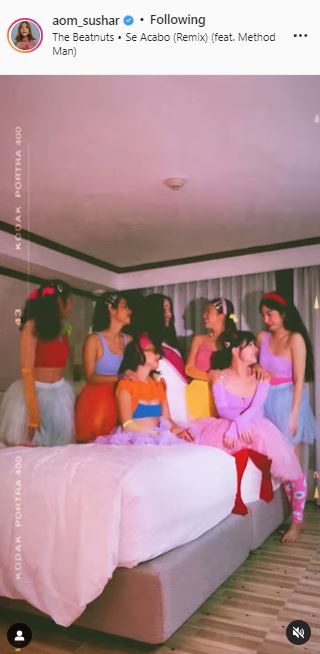 ออม สุชาร์ เผยคลิปสุดน่ารัก พิธีกรสตรอเบอร์รี่ชีสเค้กรุ่นแรก รวมตัวกันอีกครั้ง 