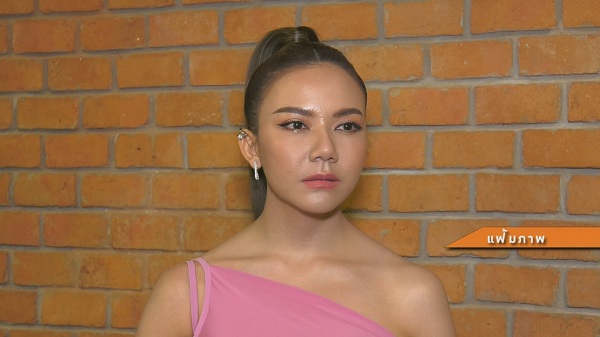 จ๊ะ นงผณี ชี้แจงเรื่องลิขสิทธิ์เพลงสิบสอง ยันไร้ปัญหากับ แกรมมี่ (มีคลิป) จ๊ะ นงผณี ชี้แจงเรื่องลิขสิทธิ์เพลงสิบสอง ยันไร้ปัญหากับ แกรมมี่ (มีคลิป)