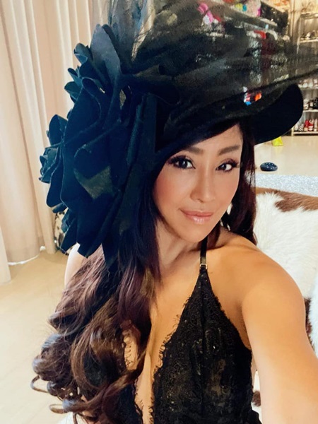 ปลา บลาบลา สูญเงินครึ่งล้าน!! หลังถูกมือดีรูดบัตรเครดิต ไกลถึงแคลิฟอร์เนีย ปลา บลาบลา สูญเงินครึ่งล้าน!! หลังถูกมือดีรูดบัตรเครดิต ไกลถึงแคลิฟอร์เนีย