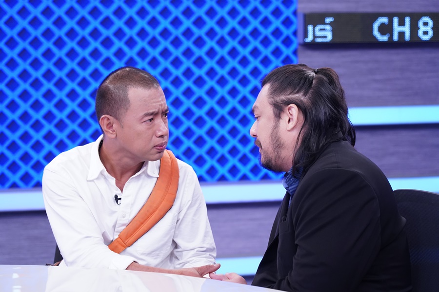 อาทิตยต์ ริว ตอบปมร้อนสร้างคอนเทนต์ชีวิตลำบาก ด้าน นิกกี้ ยื่นมือเข้าช่วย เจอกระแสเกาะดังหาผลประโยชน์ อาทิตยต์ ริว ตอบปมร้อนสร้างคอนเทนต์ชีวิตลำบาก ด้าน นิกกี้ ยื่นมือเข้าช่วย เจอกระแสเกาะดังหาผลประโยชน์