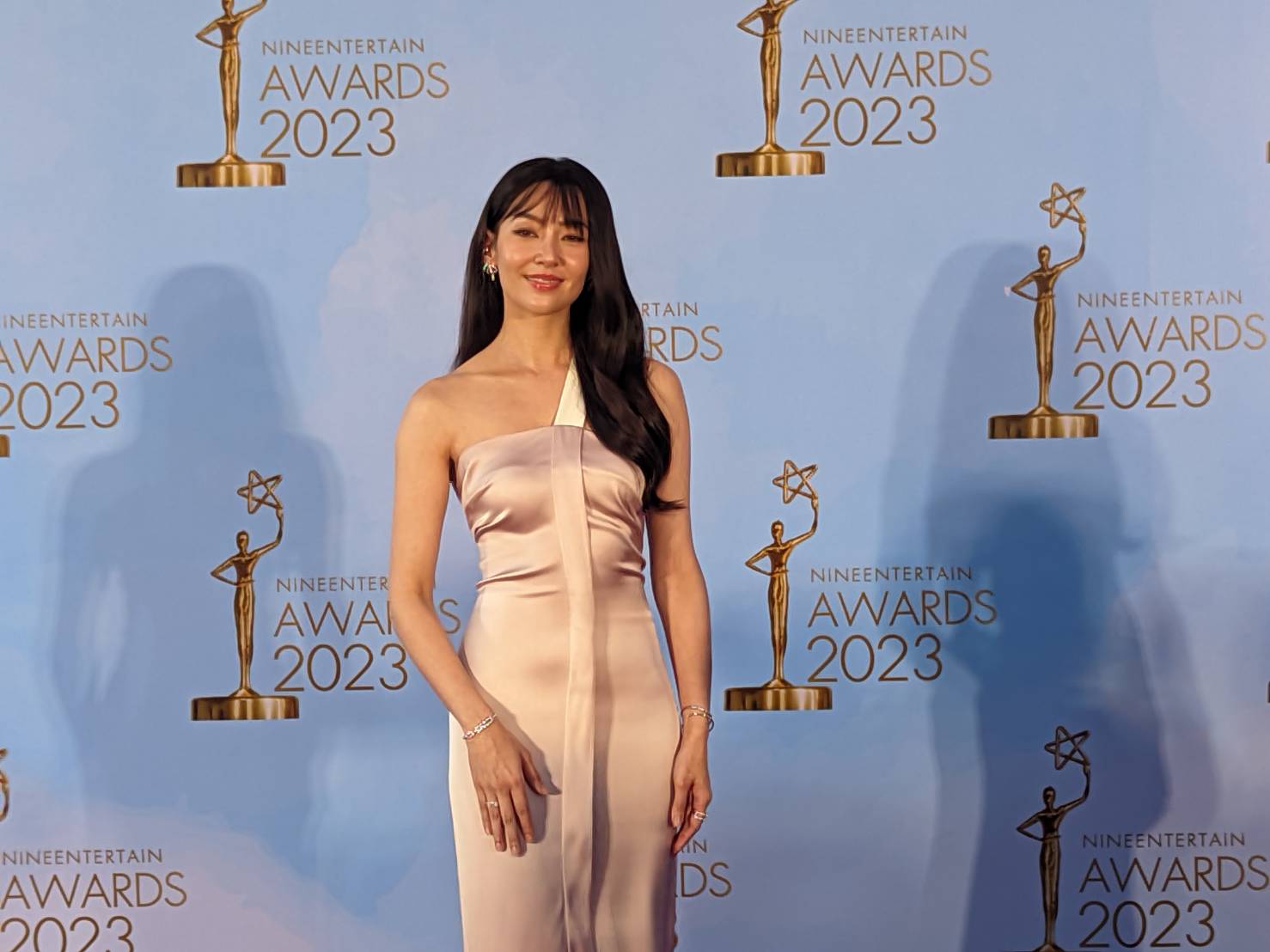 “เบลล่า” ขึ้นแท่นเจ้าแม่สายบุญ แย้มร่วมงานแบรนด์ดังต่างประเทศ “เบลล่า” ขึ้นแท่นเจ้าแม่สายบุญ แย้มร่วมงานแบรนด์ดังต่างประเทศ