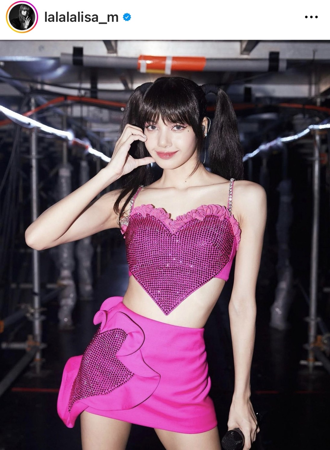 ลิซ่า ลลิษา โพสต์ข้อความถึงบลิ๊งค์ไทย หนูดีใจและตื่นเต้นมากที่ได้เจอกัน ลิซ่า ลลิษา โพสต์ข้อความถึงบลิ๊งค์ไทย หนูดีใจและตื่นเต้นมากที่ได้เจอกัน