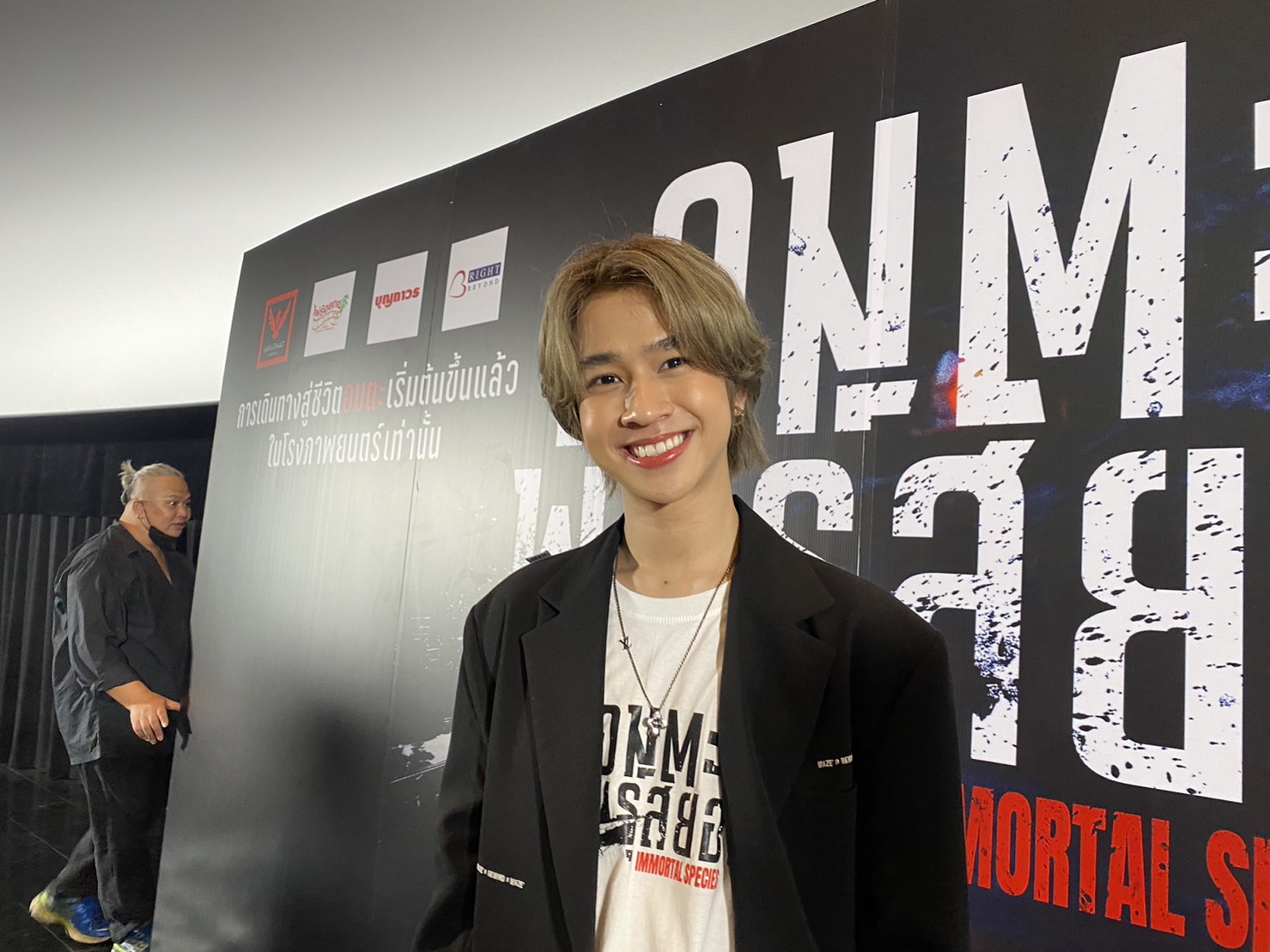 10 ปีเต็มไปด้วยความรัก “ฟลุ้ค ณธัช” ตื่นเต้นจัดแฟนมีตเดี่ยวครั้งแรก มีเซอร์ไพรส์แน่นอน