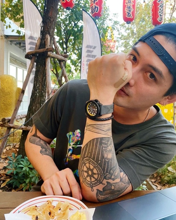  “แม็กซ์ ณัฐวุฒิ” เตรียมปล่อยอัลบั้มเต็ม หลังหยุดพักมานาน 2 ปี (มีคลิป)