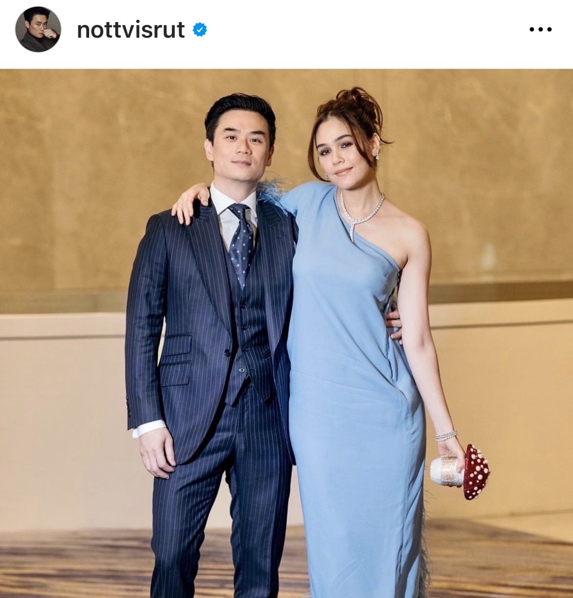 ชาวเน็ตขุดภาพ น็อต - แทน ทานข้าวร่วมโต๊ะ  ด้านวงในเผยอีกมุม ไม่มีมูลความจริง!!