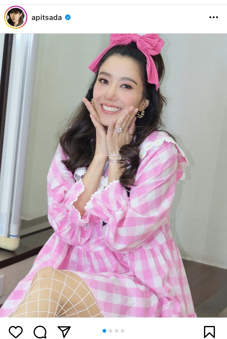 ไอซ์ อภิษฎา คุณแม่สุดแซ่บใส่บิกีนีโชว์เว็กซี่เบา ๆ อวดครรภ์ 21 สัปดาห์ 