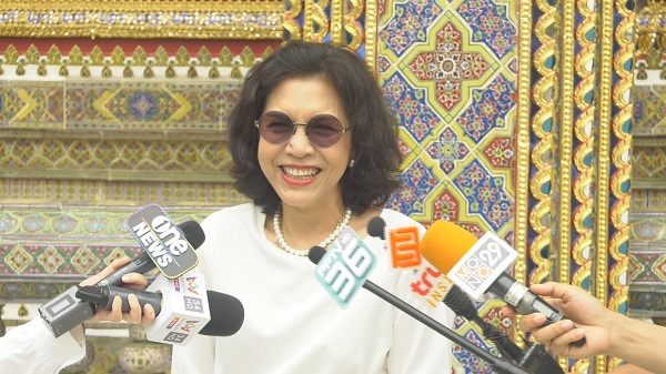 “ท็อป ดารณีนุช ”ยอมรับติดโซเชียลหนักเลิกแอลกอฮอล์มาแล้ว 8 ปี (มีคลิป)