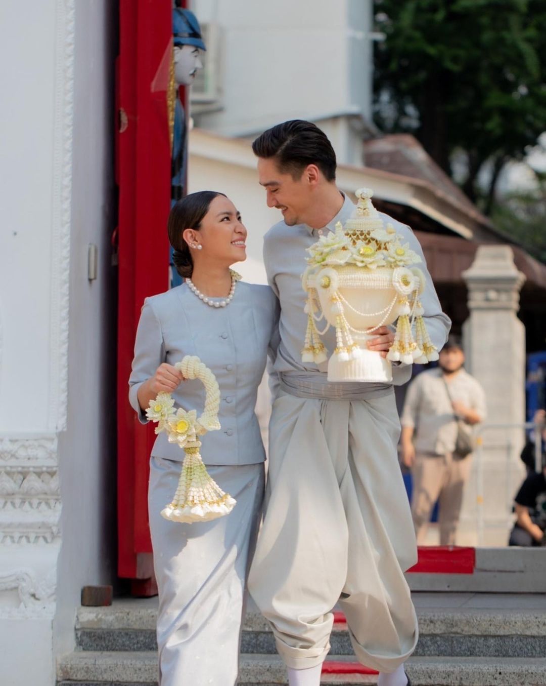 ย้อนโมเมนต์ประทับใจ อนันดา เผยภาพพิธีวิวาห์ช่วงเช้า ณัฐ ณิชชา