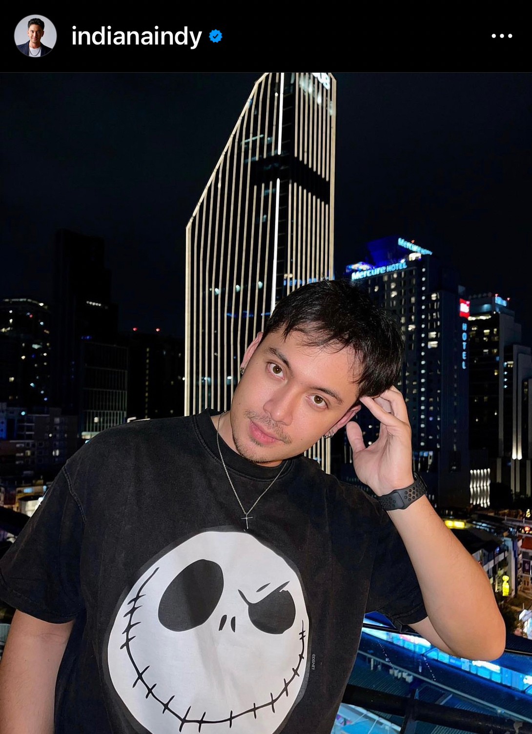 เกิดอะไรขึ้น?! อินดี้ อินทัช โพสต์ดราม่ากลางดึก ใครทำแม่ผม... เกิดอะไรขึ้น?! อินดี้ อินทัช โพสต์ดราม่ากลางดึก ใครทำแม่ผม...