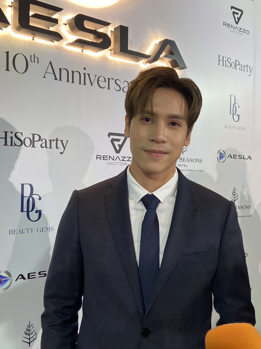 เจษ เจษฎ์พิพัฒ ควักกระเป๋าเปย์นาฬิกาหรูให้ วิว วรรณรท รับทะเลาะกันบ่อย เจษ เจษฎ์พิพัฒ ควักกระเป๋าเปย์นาฬิกาหรูให้ วิว วรรณรท รับทะเลาะกันบ่อย