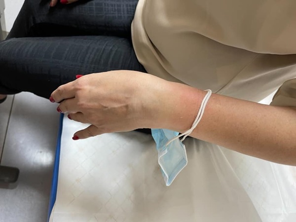 เหตุเพราะห่วง!! เบคกี้ ริสา หงษ์หิรัญ เกิดอุบัติเหตุ ลื่นล้มข้อมือหัก เหตุเพราะห่วง!! เบคกี้ ริสา หงษ์หิรัญ เกิดอุบัติเหตุ ลื่นล้มข้อมือหัก