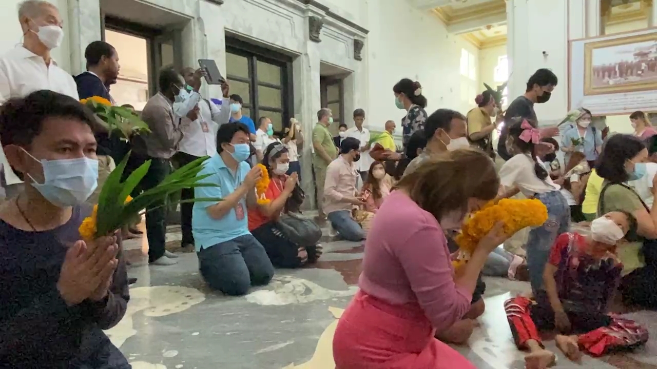ประมวลภาพ ขบวนรถจักรไอน้ำวันพ่อแห่งชาติ เติมบุญ.. สุขใจ