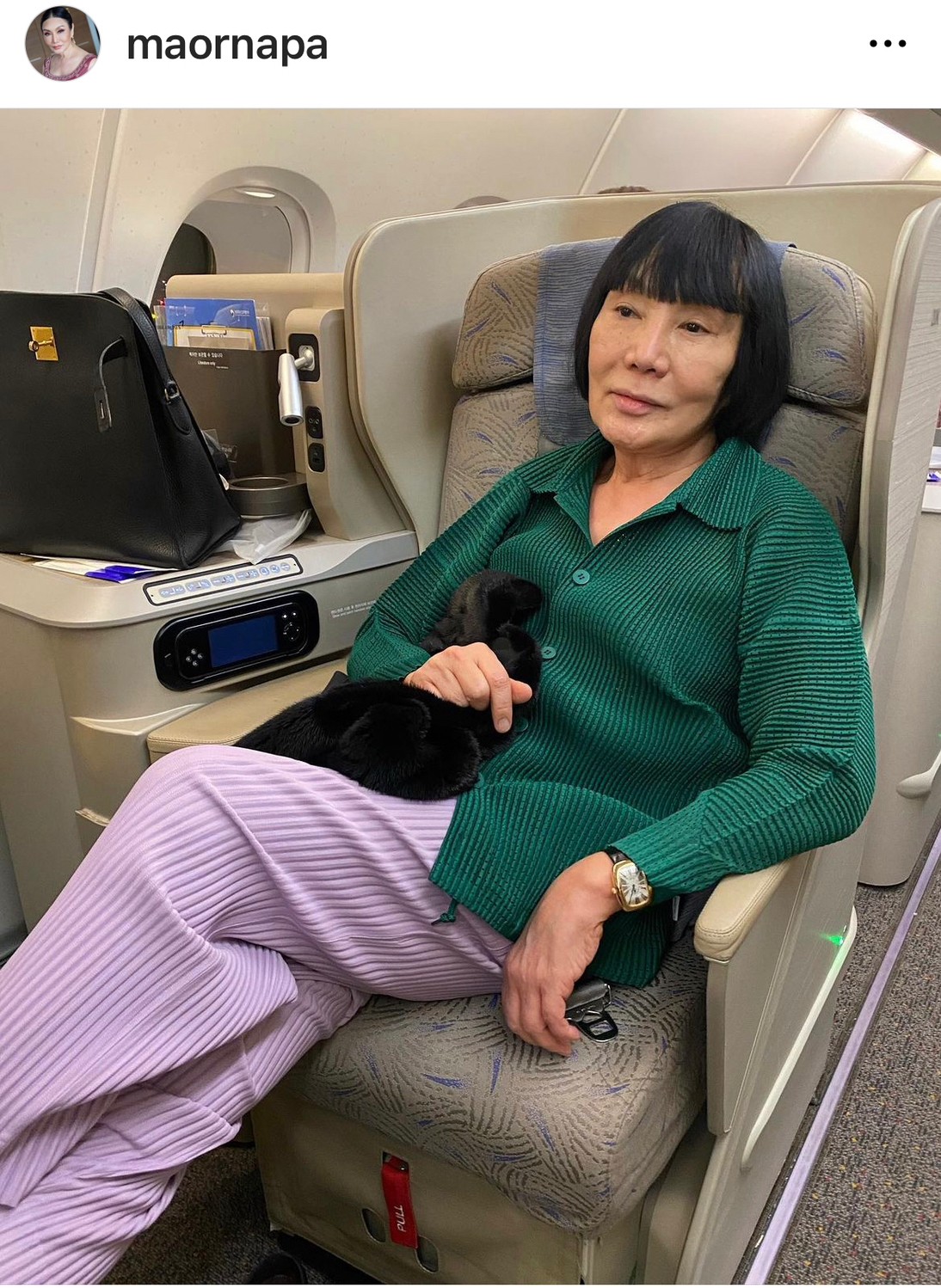 ม้า อรนภา บินลัดฟ้าเที่ยวเกาหลี ลั่น 'พักกบาล ไปทำสวย' ม้า อรนภา บินลัดฟ้าเที่ยวเกาหลี ลั่น 'พักกบาล ไปทำสวย'