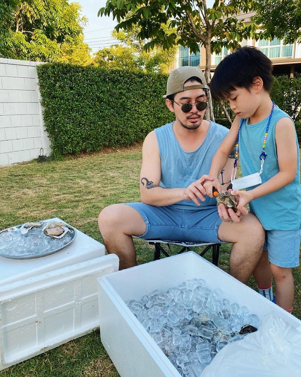  “แม็กซ์ ณัฐวุฒิ” เตรียมปล่อยอัลบั้มเต็ม หลังหยุดพักมานาน 2 ปี (มีคลิป)