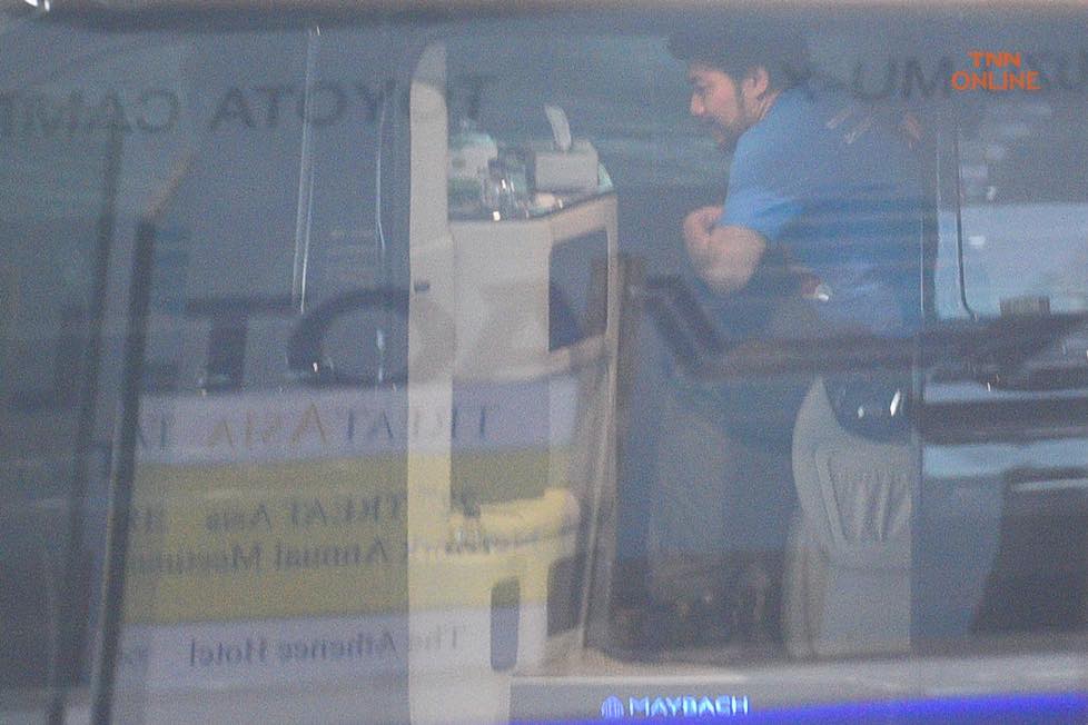 หมอสองหายตัว เปิดภาพล่าสุดสดจากสนามบิน เดินทางถึงไทยแล้ว หมอสองหายตัว เปิดภาพล่าสุดสดจากสนามบิน เดินทางถึงไทยแล้ว