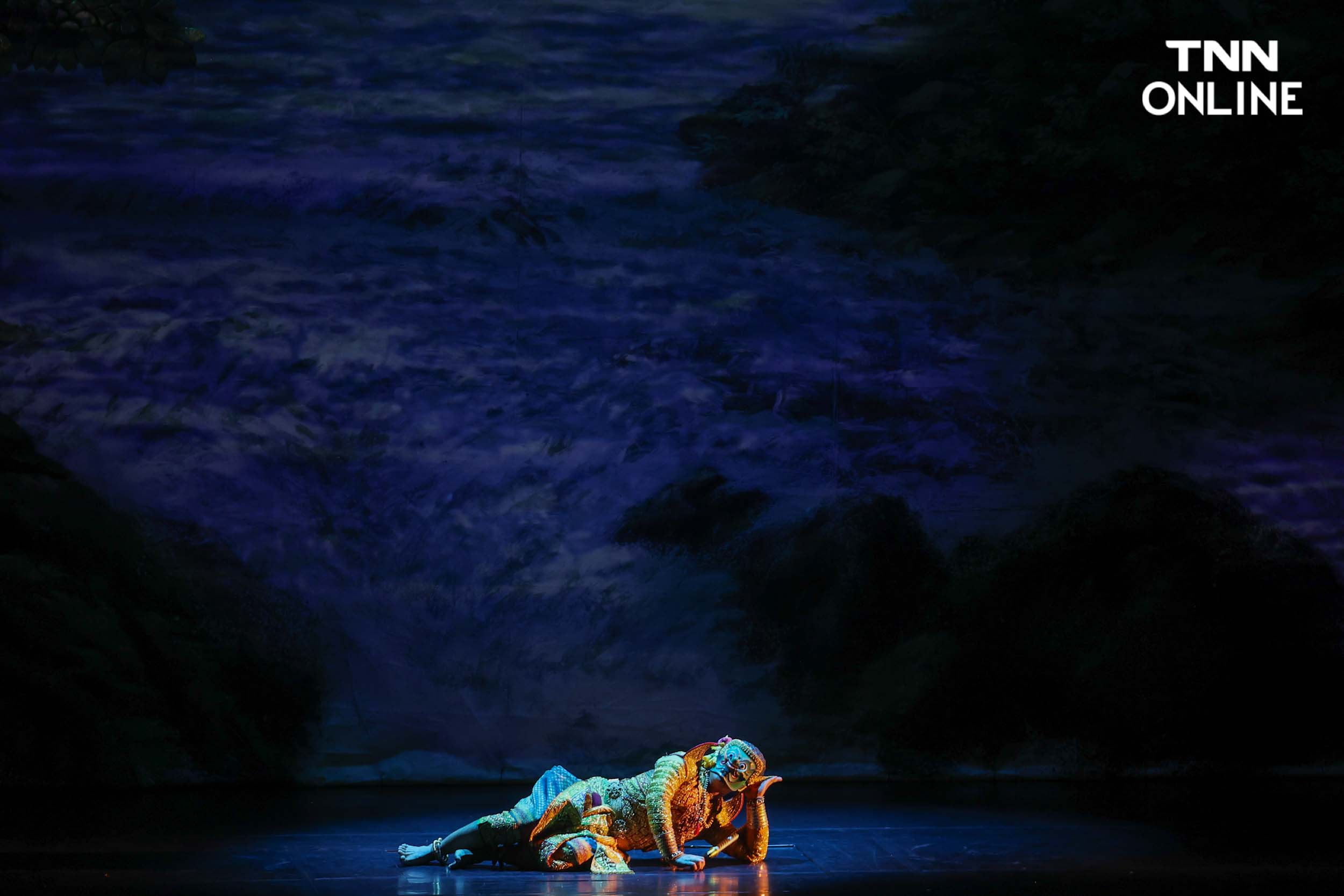 กุมภกรรณทดน้ำ เริ่มแล้วการแสดงโขนมูลนิธิศิลปาชีพฯ กุมภกรรณทดน้ำ เริ่มแล้วการแสดงโขนมูลนิธิศิลปาชีพฯ