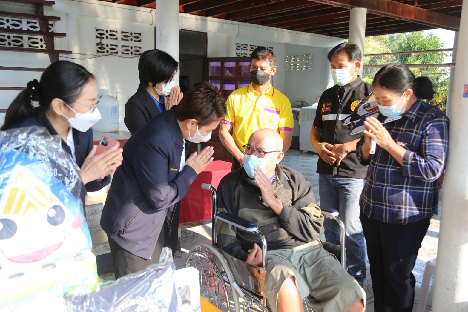 ประกันสังคมลงพื้นที่เยี่ยมให้กำลังใจผู้ประกันตนทุพพลภาพจังหวัดเชียงราย