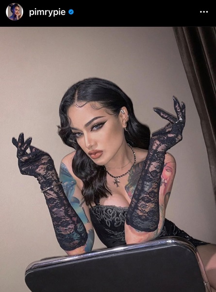 ยอมรับว่าบ้ง!! หมอของขวัญ เจอดราม่า พิมรี่พาย กตัญญูด้วยเงิน 5 ล้าน