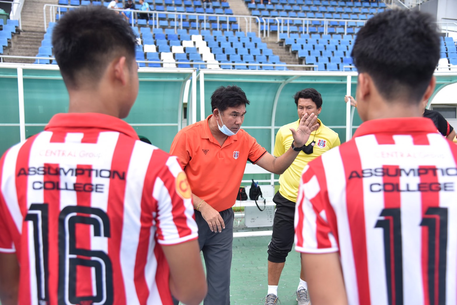 'โอเซลฯ' ผูกพันธมิตร 'อัสสัมชัญ' ไล่ล่าแชมป์ 'ยูธลีก ยู 16,18 'โอเซลฯ' ผูกพันธมิตร 'อัสสัมชัญ' ไล่ล่าแชมป์ 'ยูธลีก ยู 16,18