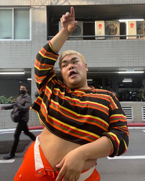 ปิงปอง เล่าเรื่องขนหัวลุก หลัง หมอบี ทูตสื่อวิญญาณ ทักมีสาวที่เป็นข่าวกระโดดน้ำเสียชีวิตอยู่ใกล้ๆ ปิงปอง เล่าเรื่องขนหัวลุก หลัง หมอบี ทูตสื่อวิญญาณ ทักมีสาวที่เป็นข่าวกระโดดน้ำเสียชีวิตอยู่ใกล้ๆ