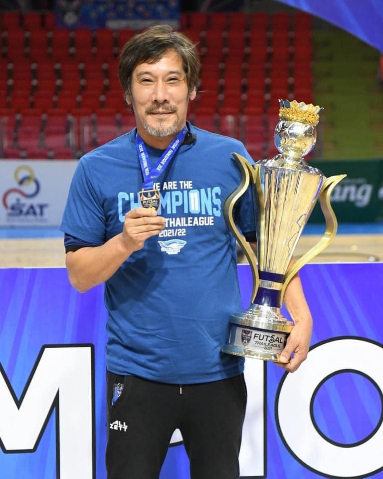 ที่สุด! อดีตนักร้อง เบน เบนจามิน พาทีมคว้าแชมป์ฟุตซอลลีกสมัยที่ 11