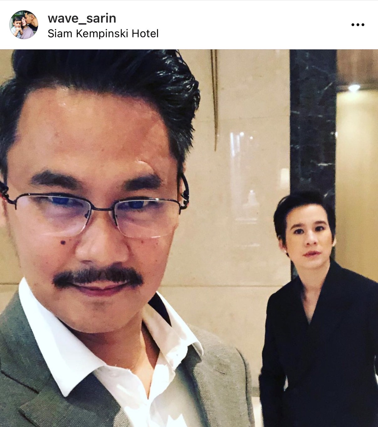 เปิดใจ เวฟ สาริน เล่าเหตุการณ์เสาไฟล้มหวิดโดนลูกชาย เปิดใจ เวฟ สาริน เล่าเหตุการณ์เสาไฟล้มหวิดโดนลูกชาย