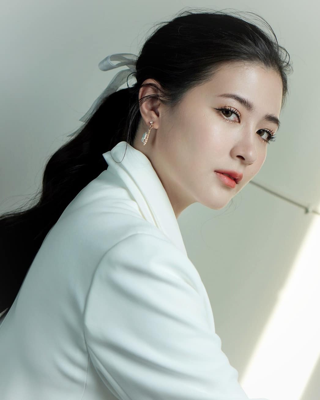 โฟกัส จีระกุล เดินหน้าเอาผิดคนด่า ฟาดแคปชั่นเจ็บ คิดจะด่า! คิดถึงศาล! คิดถึงโรงพัก!