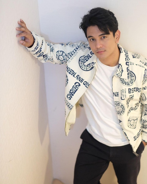 “กัน นภัทร” ขยายพันธุ์ แคคตัส สร้างรายได้ มีแพลนเปิดเป็นคาเฟ่ (มีคลิป) “กัน นภัทร” ขยายพันธุ์ แคคตัส สร้างรายได้ มีแพลนเปิดเป็นคาเฟ่ (มีคลิป)