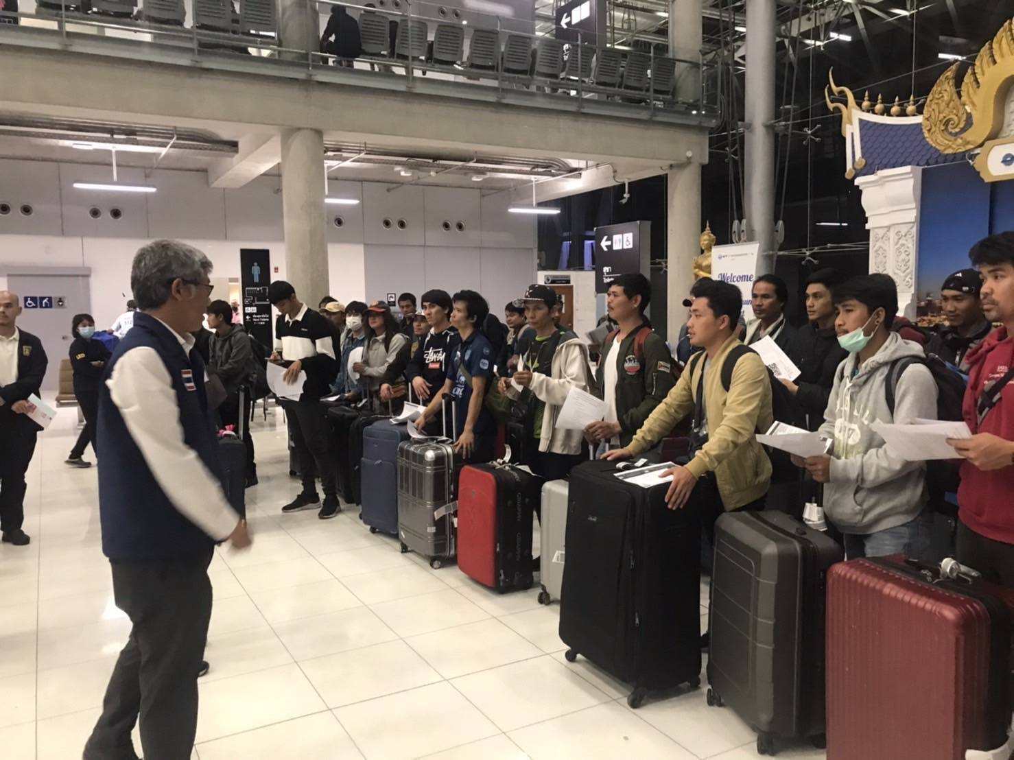 เสี่ยง“ชีวิต แลก รายได้” แรงงานไทยใน “อิสราเอล” ยอมเพื่ออนาคต เสี่ยง“ชีวิต แลก รายได้” แรงงานไทยใน “อิสราเอล” ยอมเพื่ออนาคต