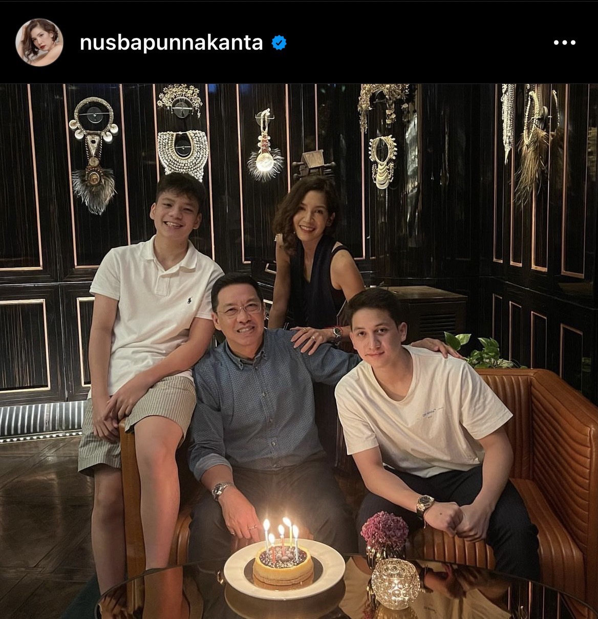 เปิดภาพสุดอบอุ่น นุสบา พาลูกชายมอบของขวัญให้คุณยายในวันปีใหม่ เปิดภาพสุดอบอุ่น นุสบา พาลูกชายมอบของขวัญให้คุณยายในวันปีใหม่