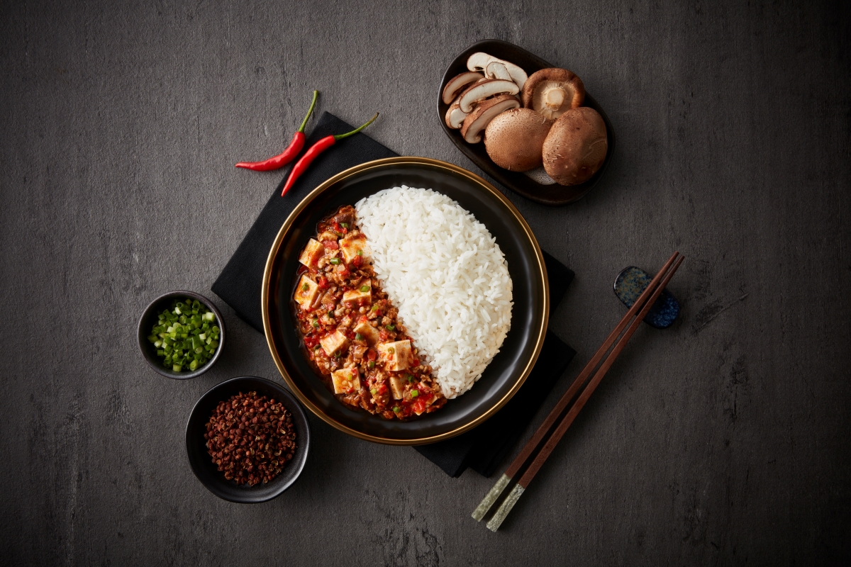 Chef Cares จับมือ 2 เชฟดัง เปิดตัว 2 เมนูใหม่ 2 สไตล์ Chef Cares จับมือ 2 เชฟดัง เปิดตัว 2 เมนูใหม่ 2 สไตล์