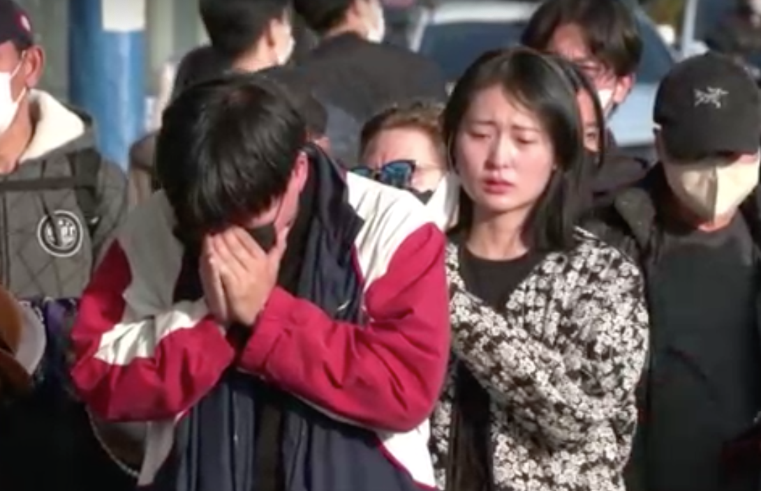 ฮาโลวีนอิแทวอน เกาหลีใต้ไว้ทุกข์ทั่วประเทศเป็นวันที่ 2 จากเหตุโศกนาฏกรรม ฮาโลวีนอิแทวอน เกาหลีใต้ไว้ทุกข์ทั่วประเทศเป็นวันที่ 2 จากเหตุโศกนาฏกรรม