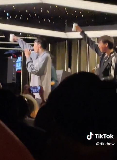  “Paper Planes” ชวนวัยรุ่นฟันน้ำนม ดื่มนมหมดแก้ว เอ้าชน!!