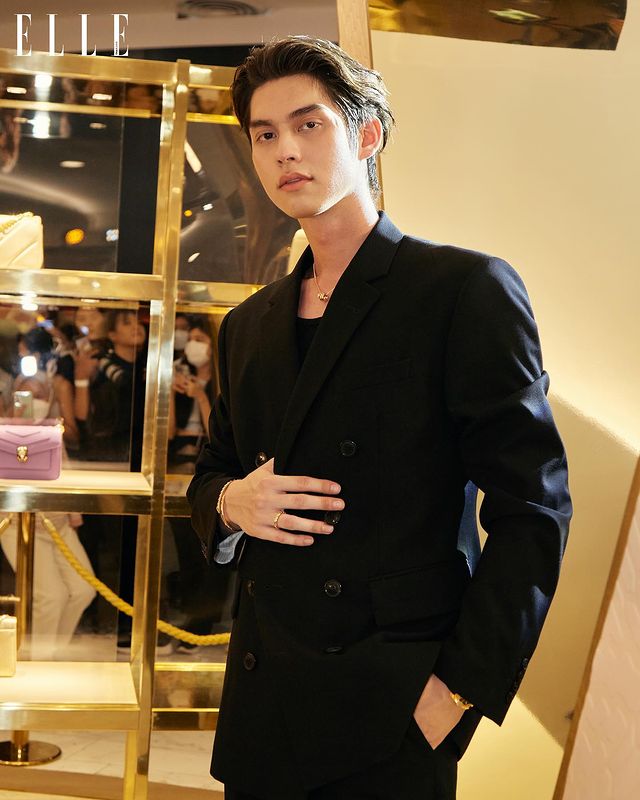 ซุปตาร์ไทยล้นงาน!! 'ไบร์ท-ซี-นุนิว' ฉลอง 75 ปีเครื่องประดับในตำนานแบรนด์ BVLGARI ซุปตาร์ไทยล้นงาน!! 'ไบร์ท-ซี-นุนิว' ฉลอง 75 ปีเครื่องประดับในตำนานแบรนด์ BVLGARI