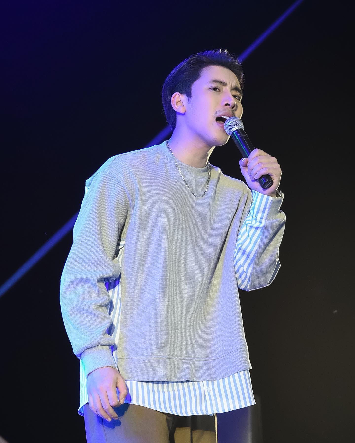 เบิ้ล ปทุมราช โพสต์แจงหลังถูกโยงคดีแชร์ดัง ลั่น! ผมก็เป็นหนึ่งคนที่ได้รับความเสียหาย เบิ้ล ปทุมราช โพสต์แจงหลังถูกโยงคดีแชร์ดัง ลั่น! ผมก็เป็นหนึ่งคนที่ได้รับความเสียหาย