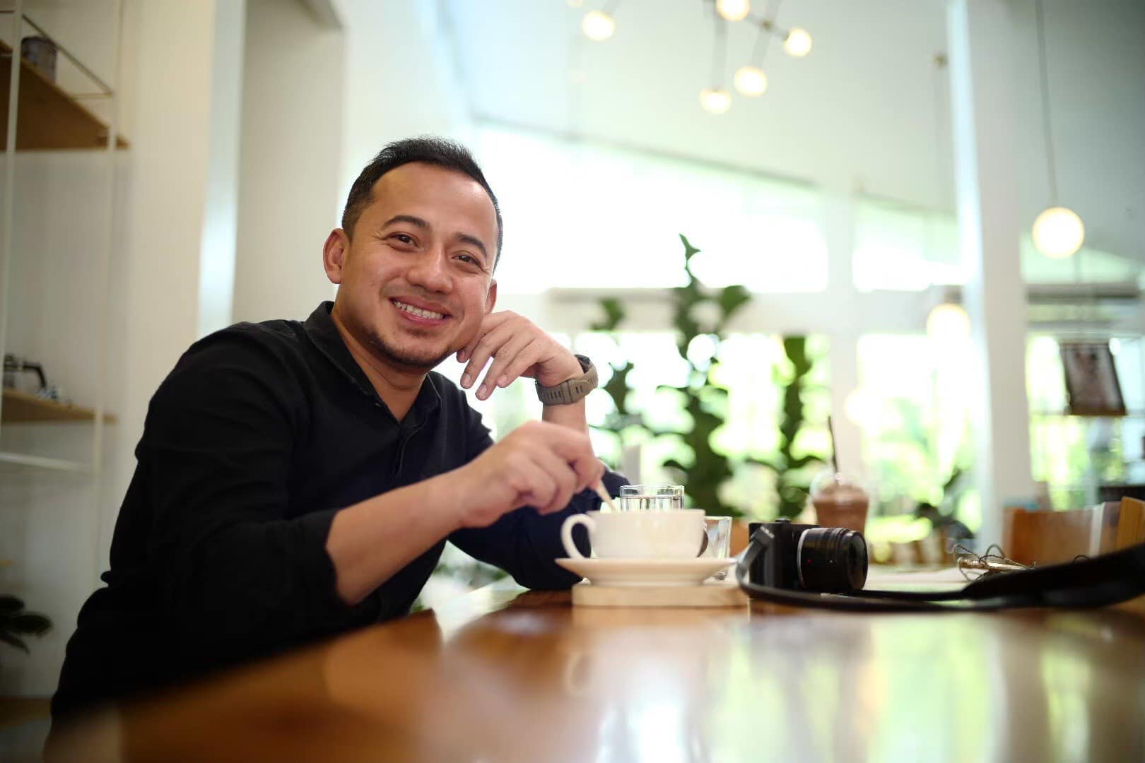 ประวัติ เมธี ลาบานูน นักร้องเสียงเอกลักษณ์ เจ้าของเพลงดังติดหู