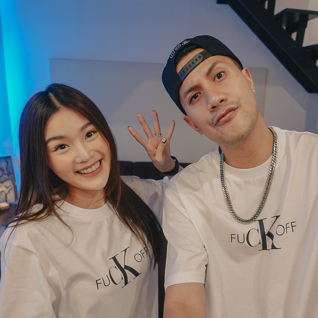 ทุกคนครับ! น้องกร ภรรยา เป้ วงมายด์ ท้องแล้ว ทุกคนครับ! น้องกร ภรรยา เป้ วงมายด์ ท้องแล้ว