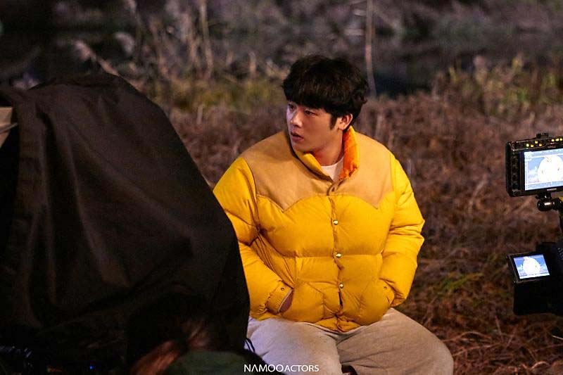 อีจองฮา หนุ่มอวบในวันนั้นสู่พนักงานหนุ่มออฟฟิตสุดหล่อ