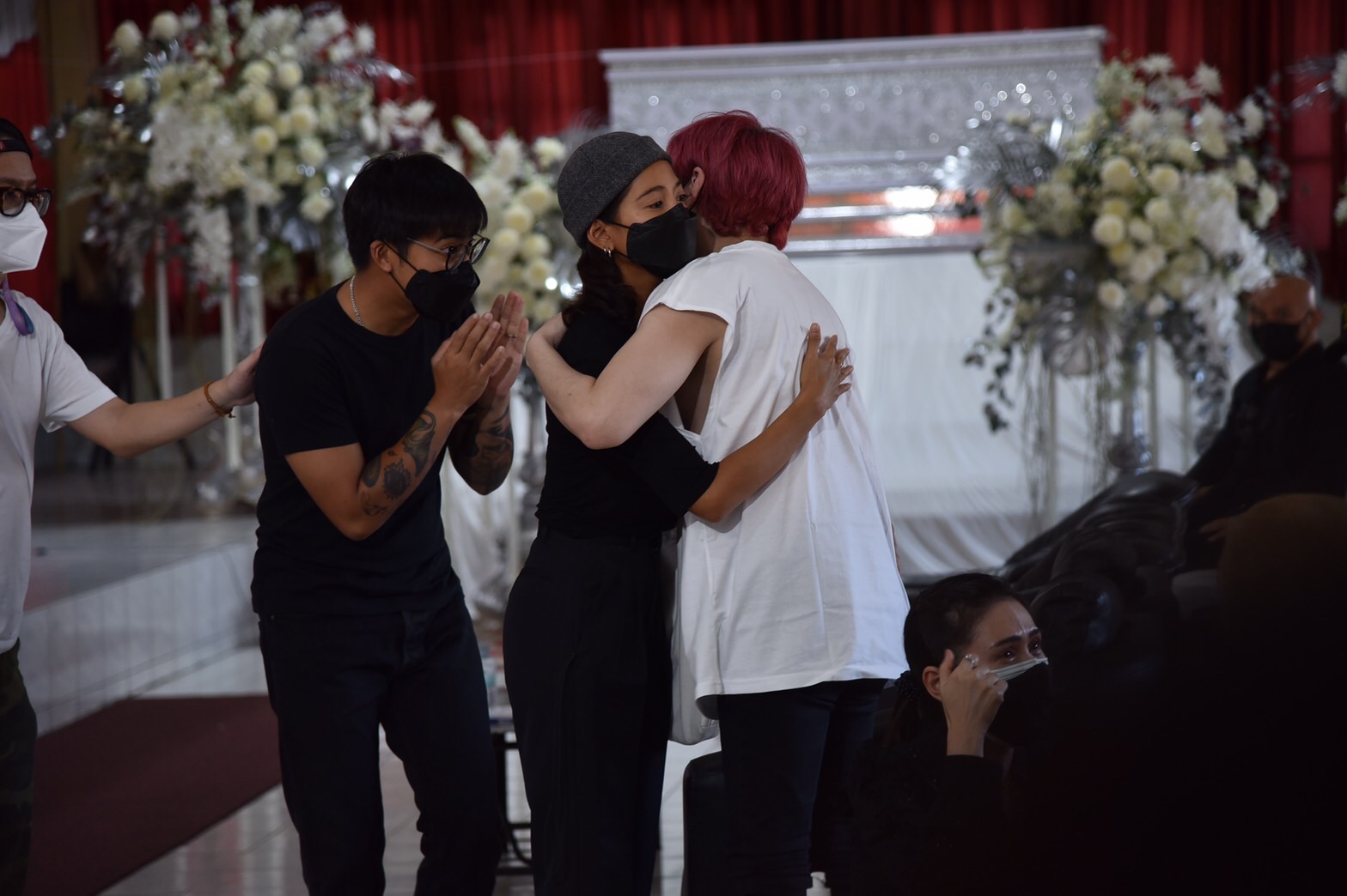 น้ำตาคลอ ปู แบล็คเฮด เผยอาการป่วย นุ๊กซี่ ก่อนเสียชีวิต ตั้งใจจัดงานแต่งแต่ไม่ทัน น้ำตาคลอ ปู แบล็คเฮด เผยอาการป่วย นุ๊กซี่ ก่อนเสียชีวิต ตั้งใจจัดงานแต่งแต่ไม่ทัน