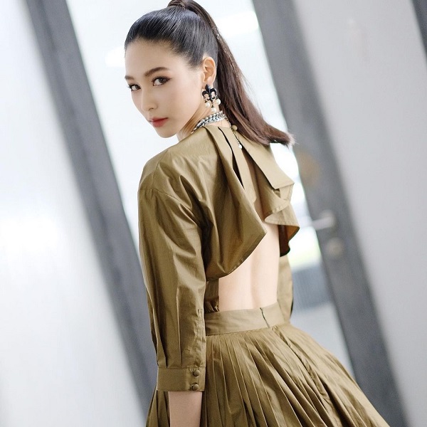 บูม สุภาพร แบกต่อไม่ไหว ตัดสินใจประกาศขายรถหรู บูม สุภาพร แบกต่อไม่ไหว ตัดสินใจประกาศขายรถหรู