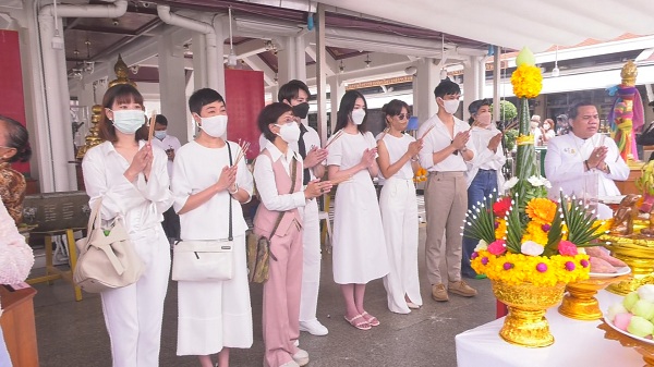 เคน-หน่อย  เซอร์ไพร้ส์ ชมพู่ ลงทุนแต่งป้าเพื่อ ซุปตาร์ 2550   (มีคลิป)