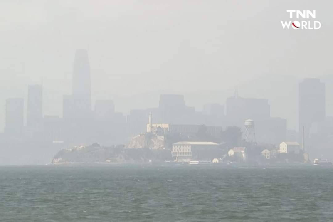 ควันไฟป่าทำซานฟรานฯ เป็นเมืองในหมอก ควันไฟป่าทำซานฟรานฯ เป็นเมืองในหมอก