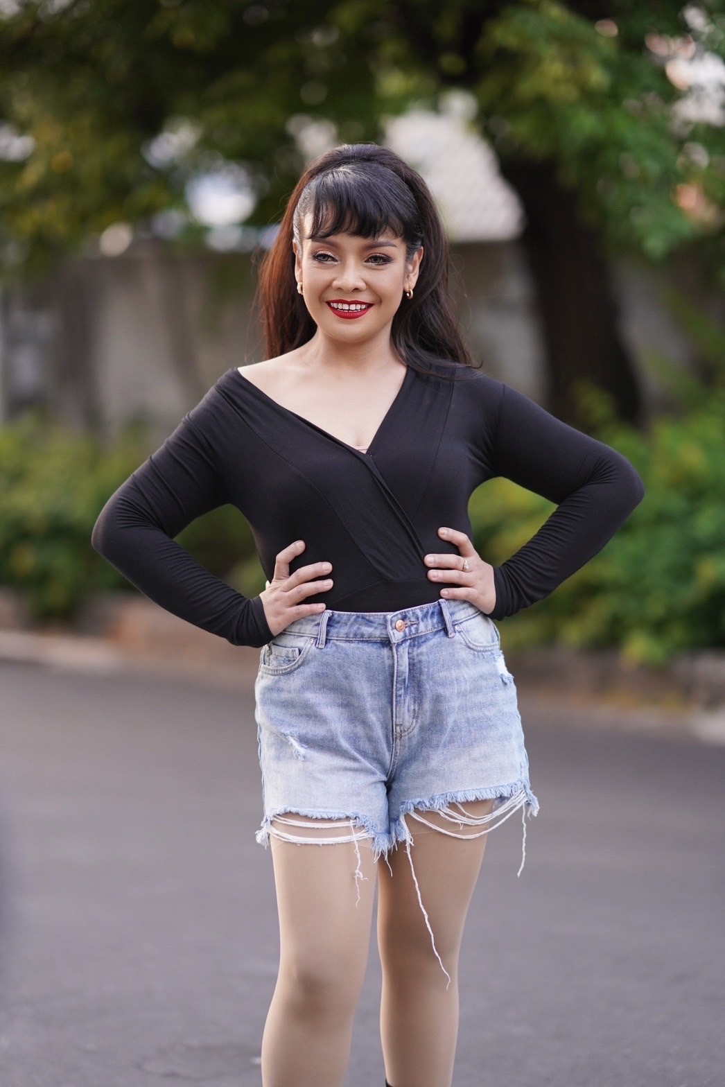 เปิดภาพล่าสุด “ยุ้ย ญาติเยอะ” ผอมเป๊ะ ทำขยี้ตารัวๆ เปิดภาพล่าสุด “ยุ้ย ญาติเยอะ” ผอมเป๊ะ ทำขยี้ตารัวๆ