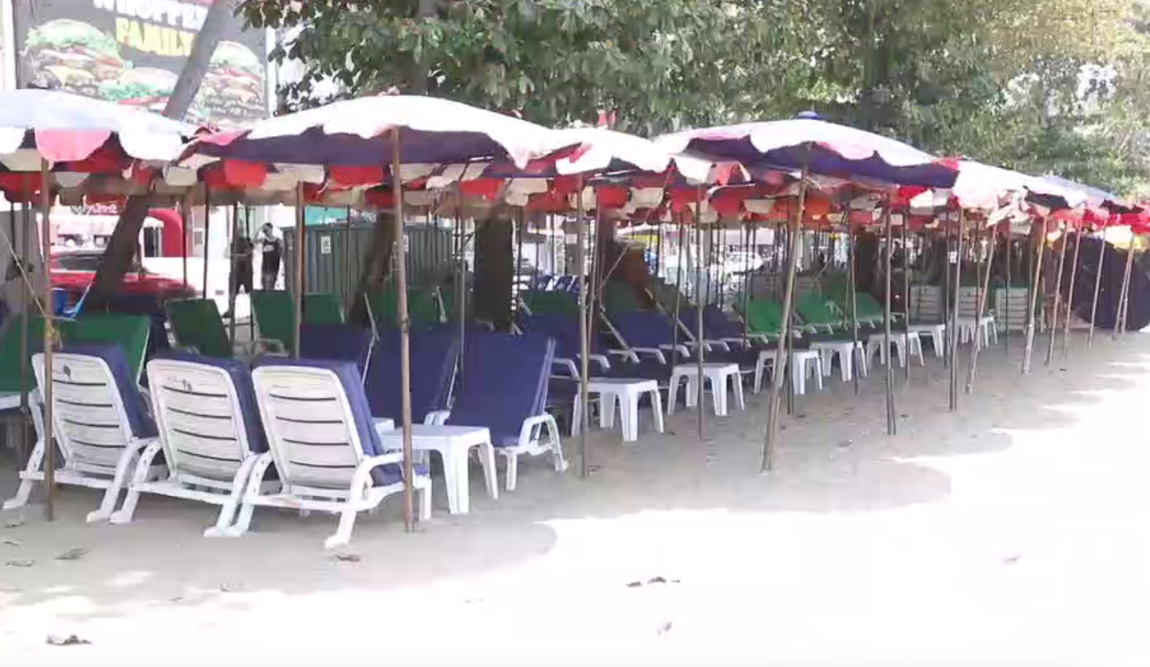 อุตุฯเตือนชลบุรี ดัชนีความร้อนพุ่ง 49.4 องศาฯ นทท.หลบแดดบางตา อุตุฯเตือนชลบุรี ดัชนีความร้อนพุ่ง 49.4 องศาฯ นทท.หลบแดดบางตา