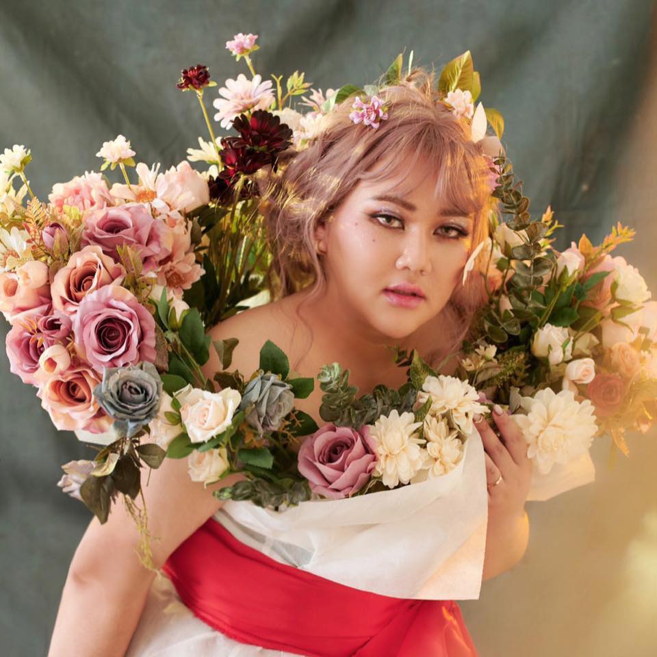 เปิดประวัติ “ใบขวัญ รัชญา” ผู้บริหารค่ายเพลง B.E.B-คนร้อง “จะจีบแล้วนะ” เปิดประวัติ “ใบขวัญ รัชญา” ผู้บริหารค่ายเพลง B.E.B-คนร้อง “จะจีบแล้วนะ”